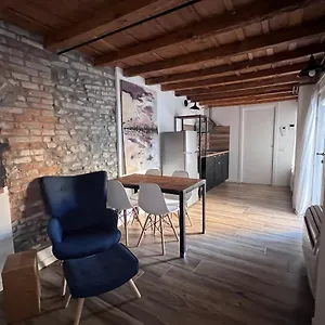 Borgovivo Il Tuo Loft In Centro Appartamento